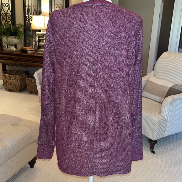 Time and Tru gorgeous purple crewneck sweater - Picture 6 of 11